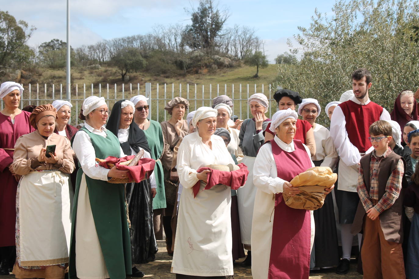 En imágenes, el II recibimiento de Carlos V en Monesterio