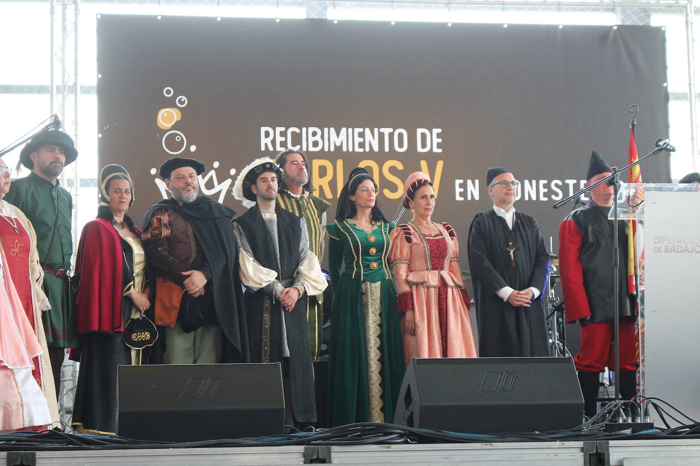 En imágenes, el II recibimiento de Carlos V en Monesterio