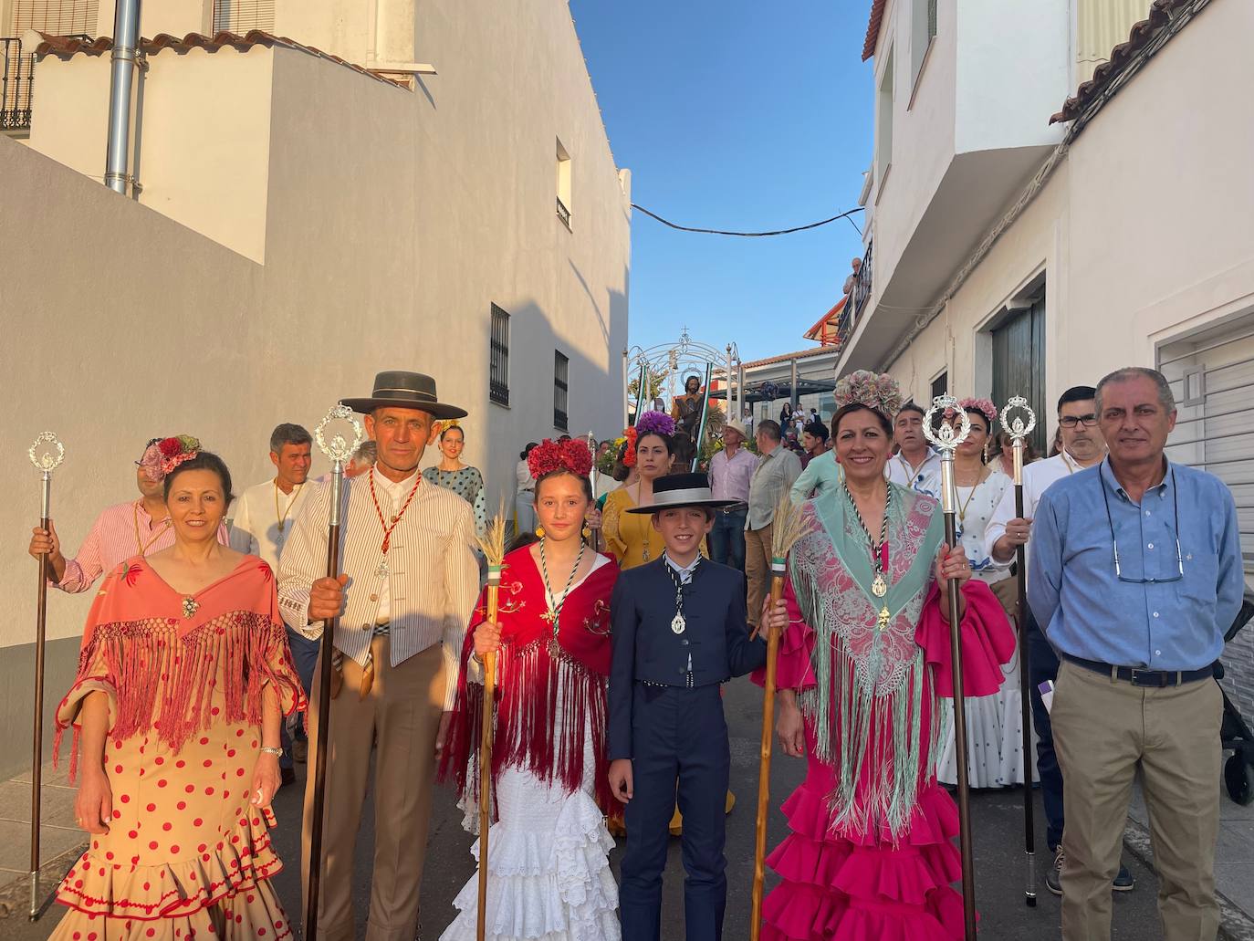 PROCESIÓN DE SAN ISIDRO POR LAS CALLES DE MONESTERIO