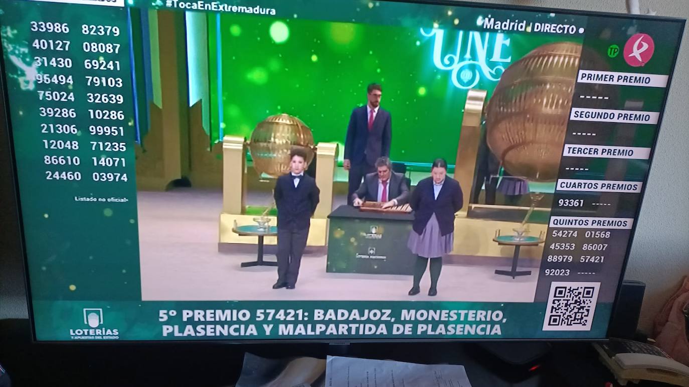 Imagen secundaria 1 - El séptimo quinto premio deja 6.000 euros en Monesterio