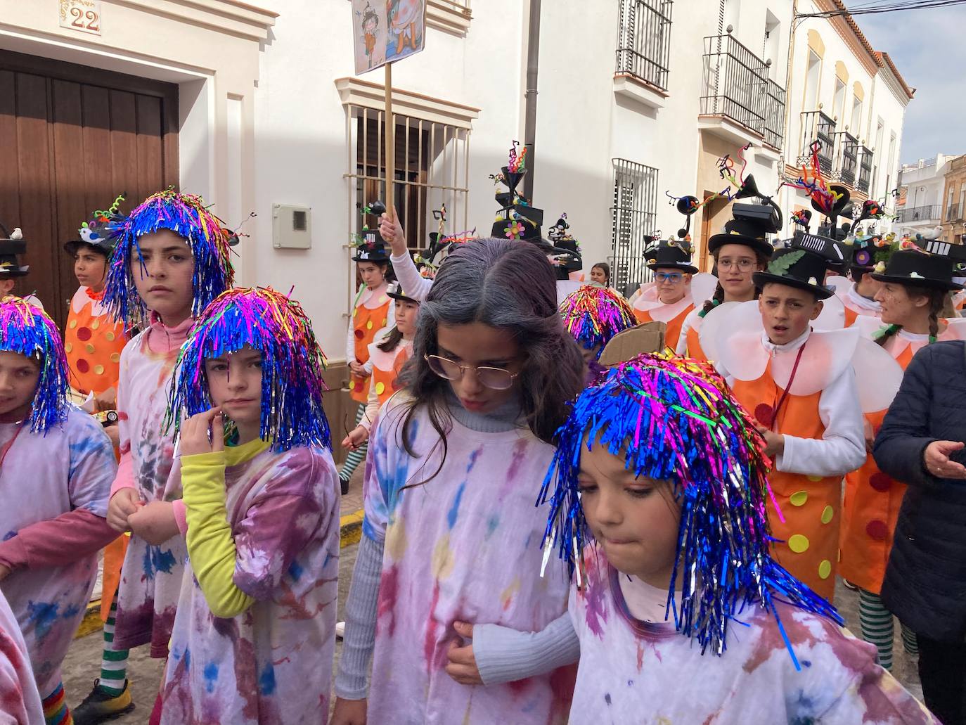 Fotos: Desfile infantil de Carnaval del CEIP El Llano de Monesterio 2023