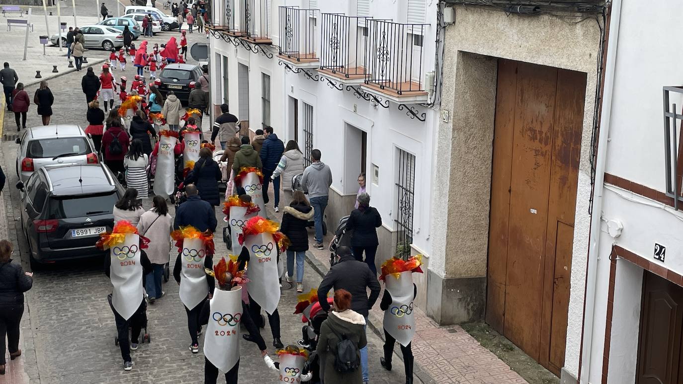 Los más pequeños de la casa inauguran el carnaval en Monesterio