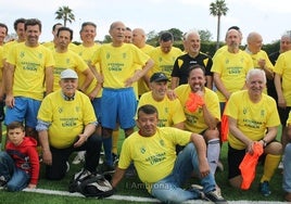 Integrantes del club durante los últimos 50 años se reunieron este sábado en el Estadio Municipal