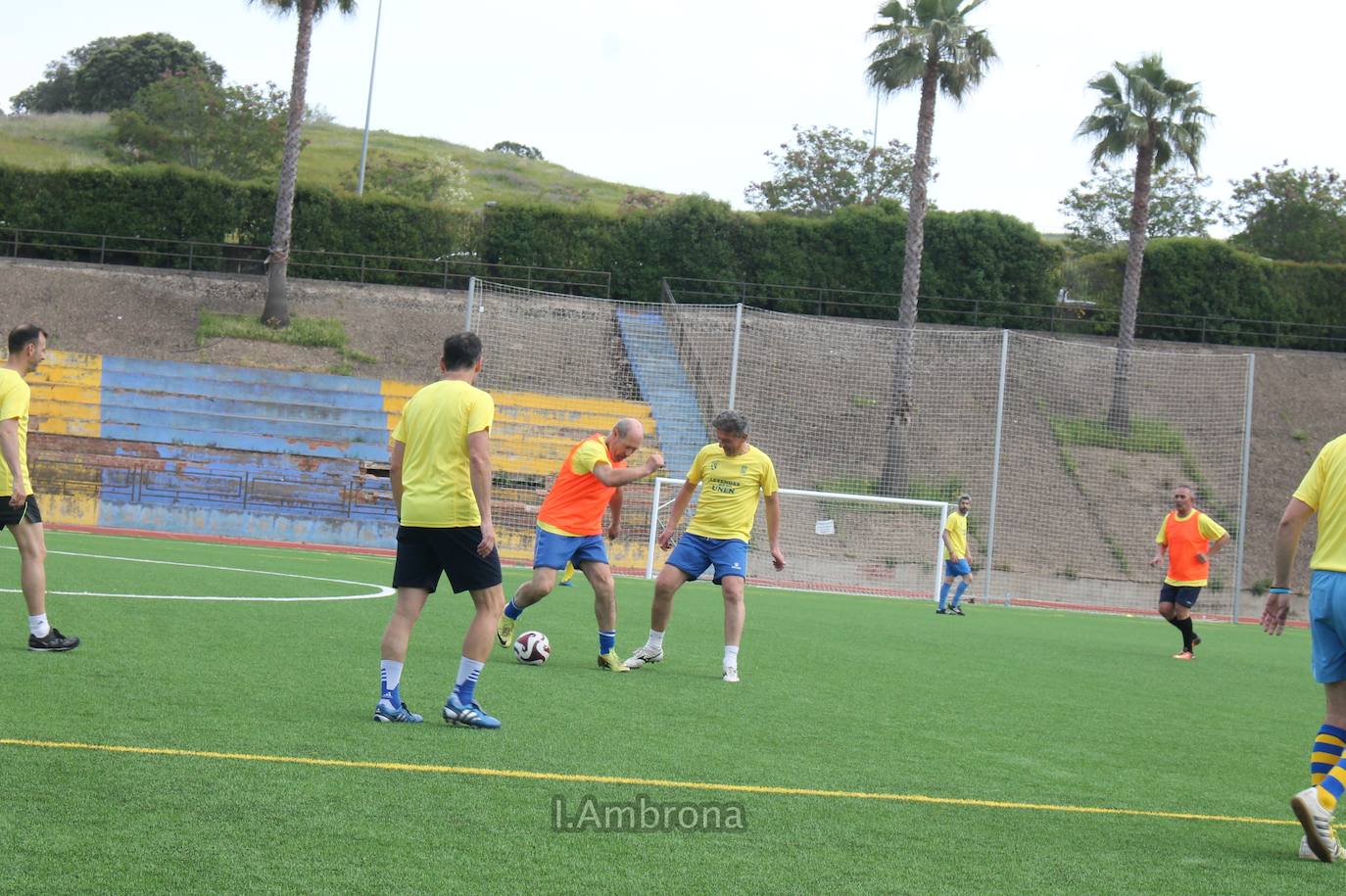 Las leyendas del Mone se reúnen por el 50 aniversario del club