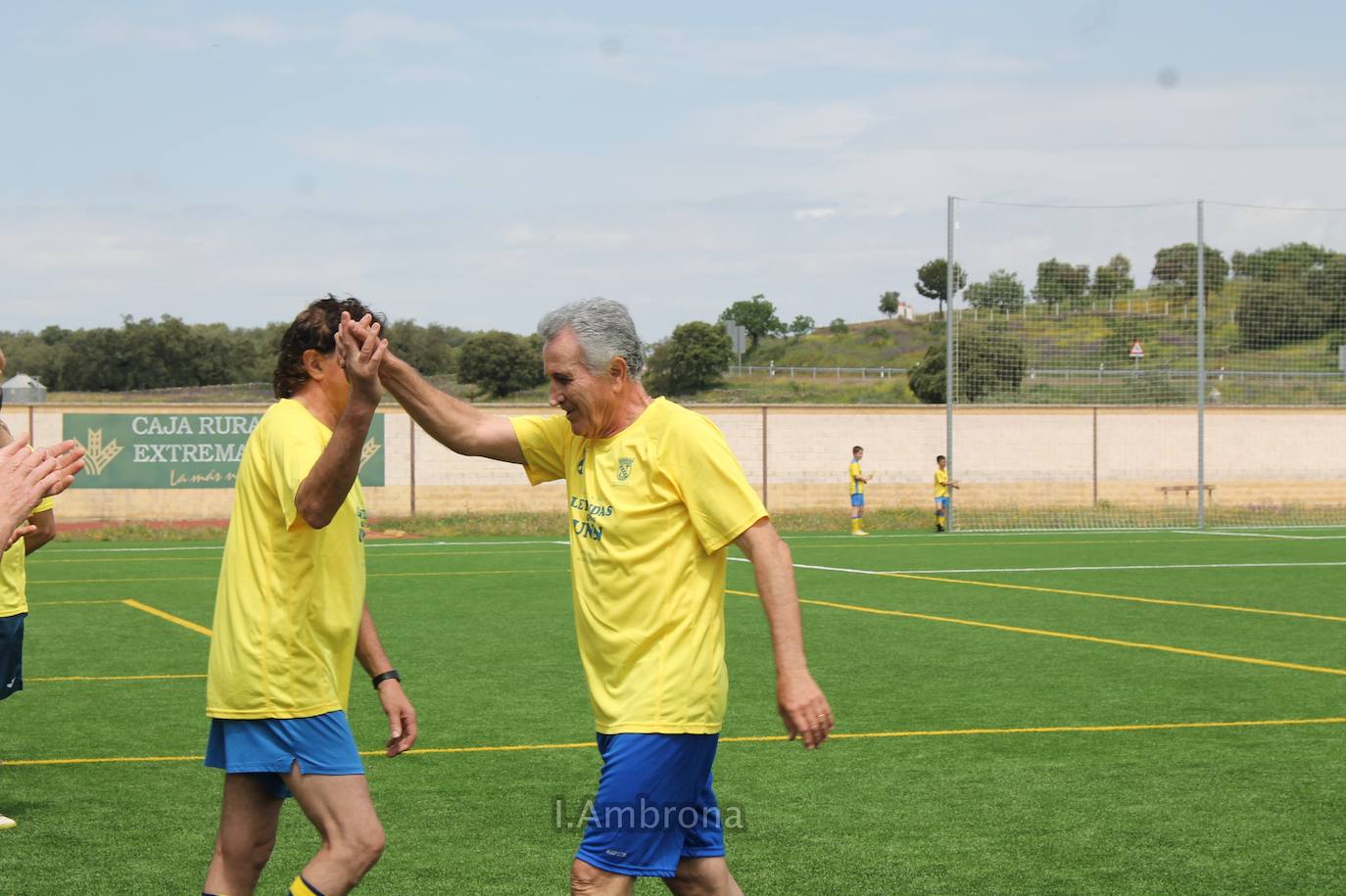 Las leyendas del Mone se reúnen por el 50 aniversario del club