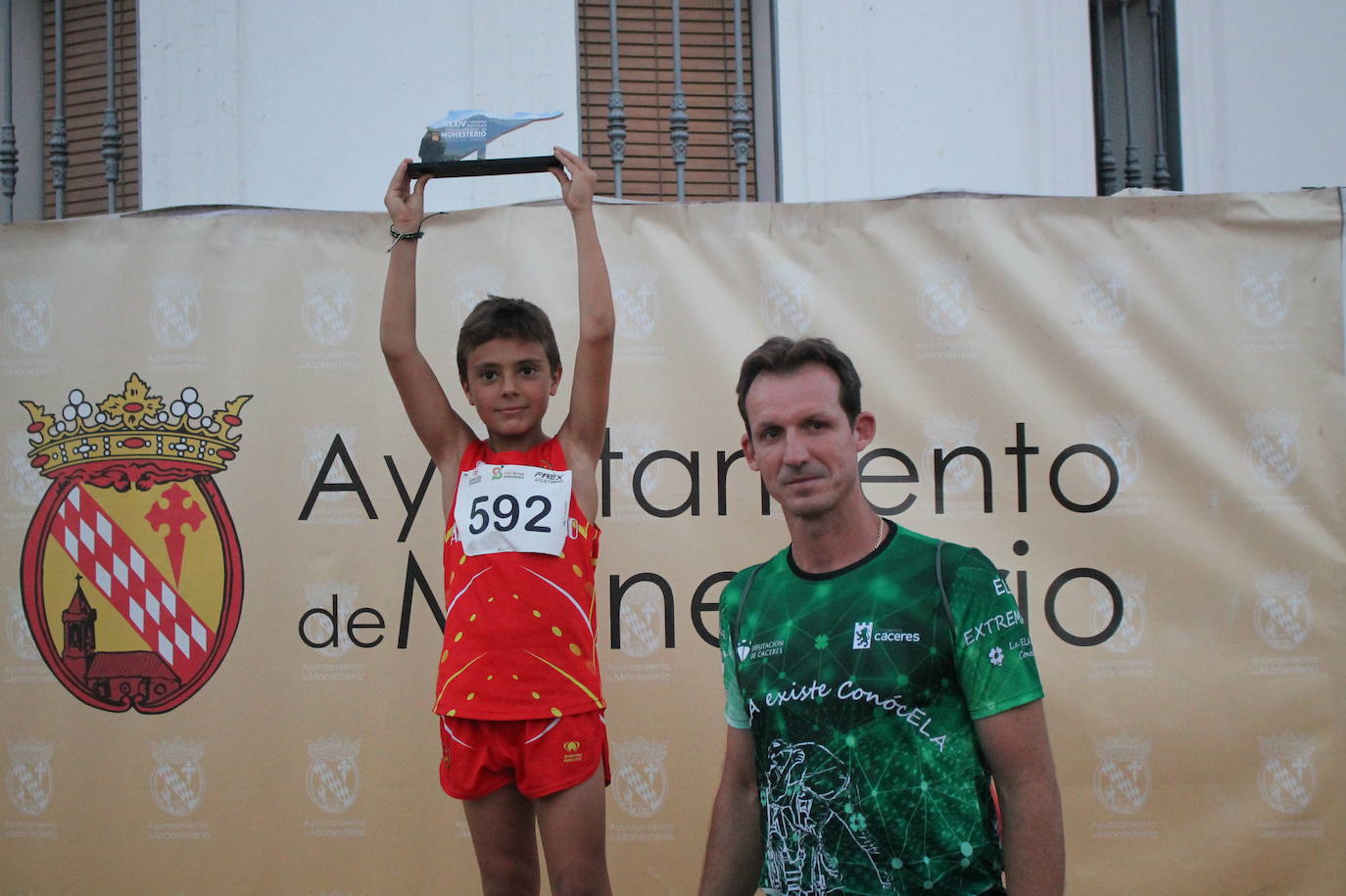 Fotos| Entrega de premios de II Milla Urbana de Monesterio