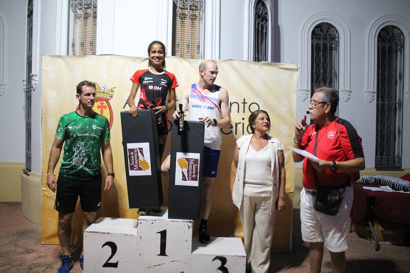 Fotos| Entrega de premios de II Milla Urbana de Monesterio