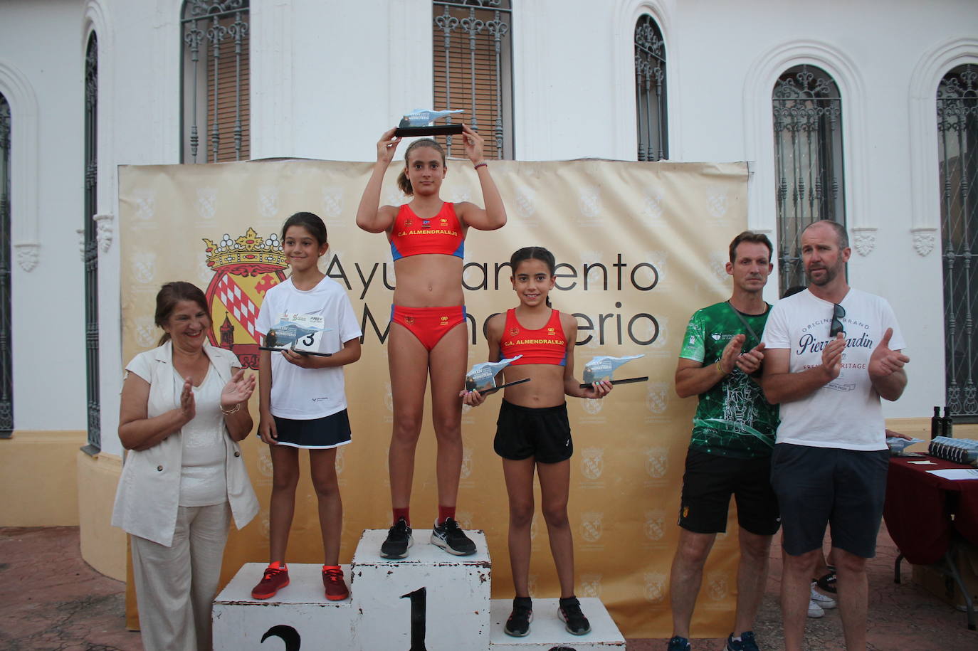 Fotos| Entrega de premios de II Milla Urbana de Monesterio