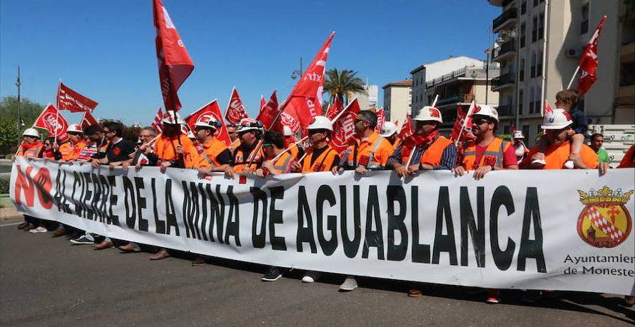 Mineros de Aguablanca protagonizaron la marcha de ayer en Mérida 