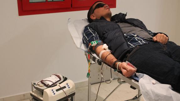 Donando sangre 