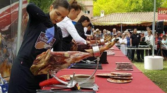 Monesterio repartirá 2.000 bocadillos en el Día del Jamón