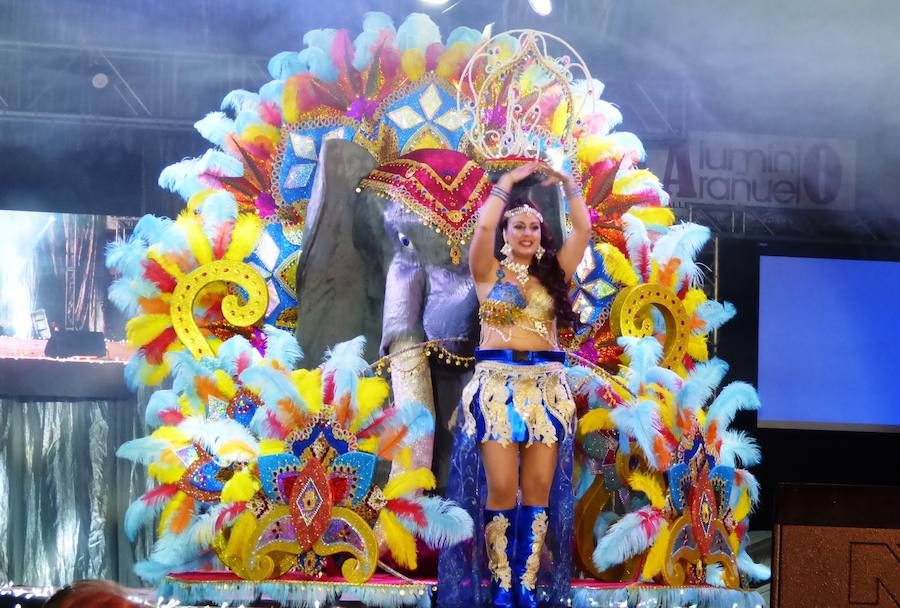 Carla Fraile en categoría infantil con 'Mi reflejo'; Sheila Mirasierra en juvenil con 'Calypso' y María Luisa Lamadrid en senior con 'Wimby Tamu', fueron elegidas reinas del Carnaval 2019 en la gala que se celebró en la tarde-noche del sábado en el pabellón polideportivo, que se quedó pequeño, con decenas de personas sin poder acceder al completarse el aforo. Más información en HOY. 