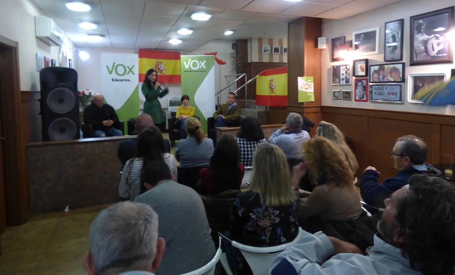 El acto de Vox se celebró en el bar Zazá 