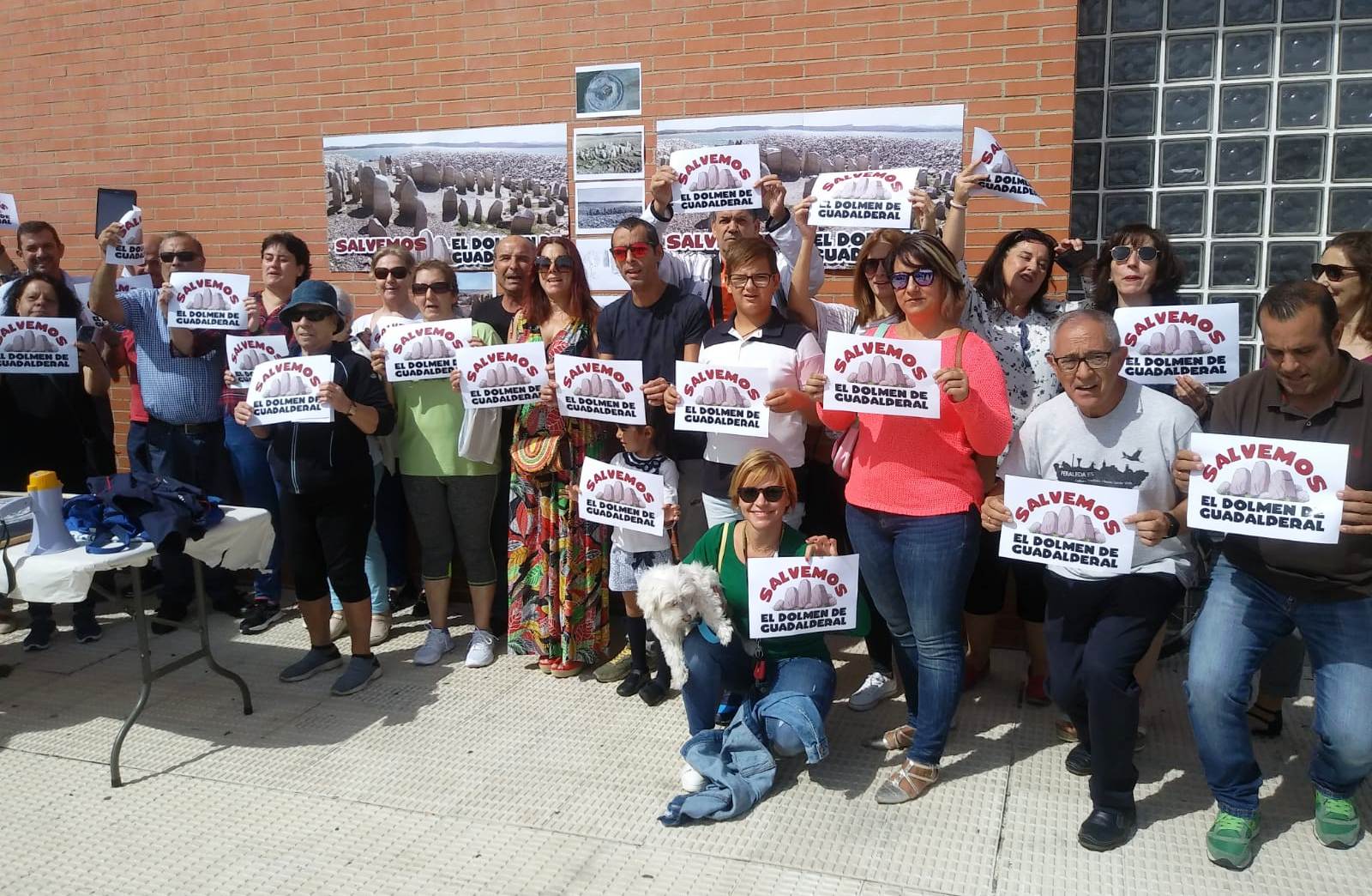 Algunos de los participantes en la concentración 