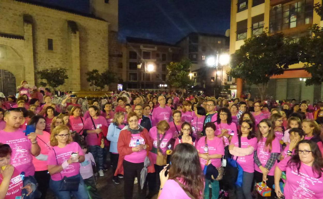 Concentración en la plaza de España tras una marcha anterior 
