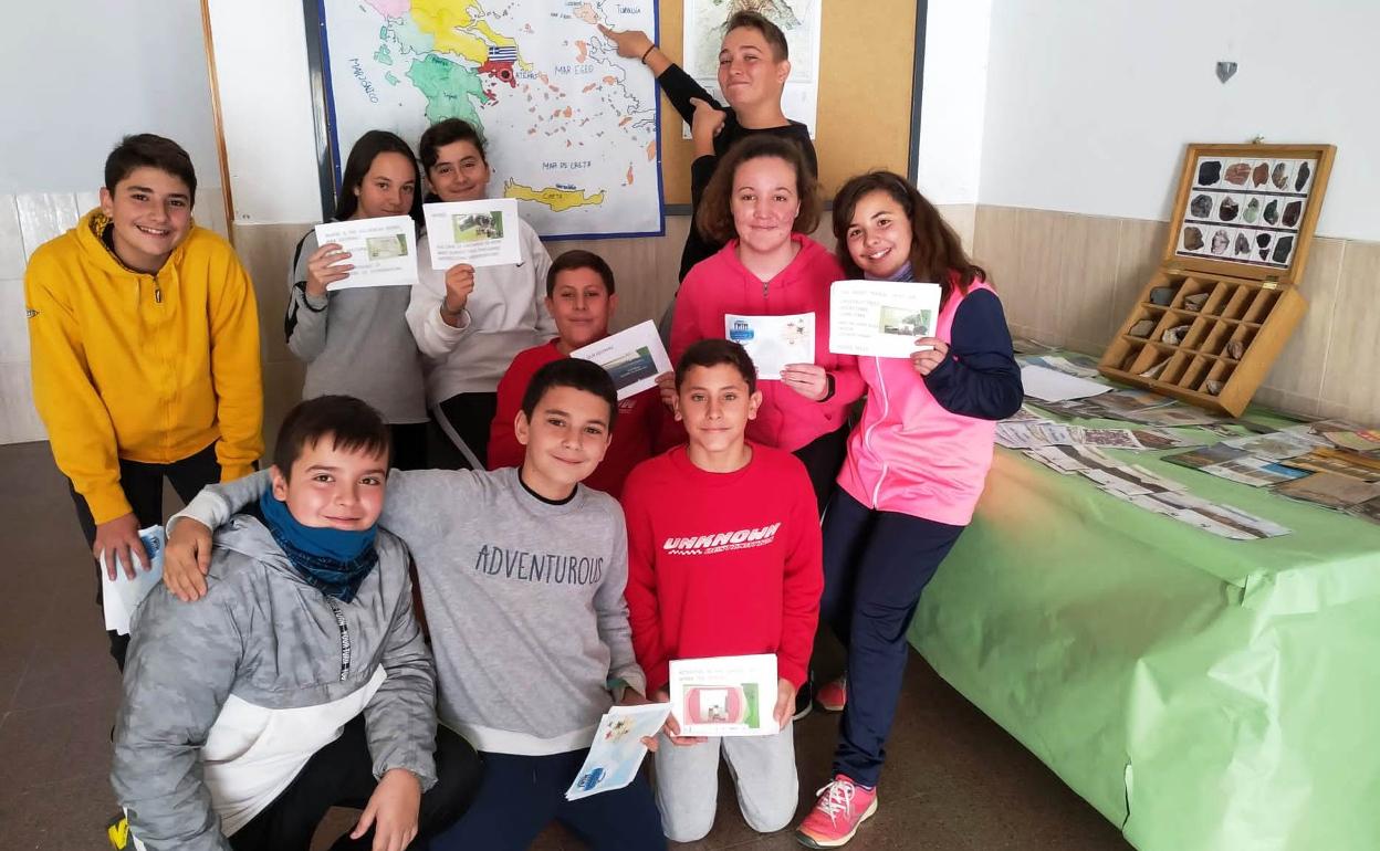 Escolares participantes en la expedición 