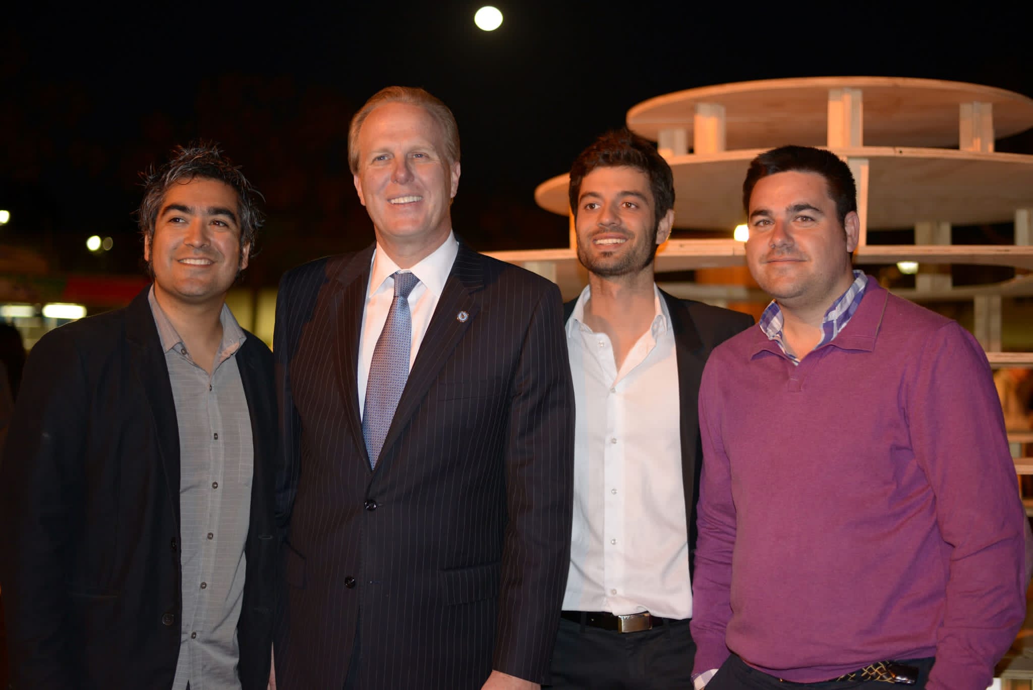 Los arquitectos, a la derecha, con el alcalde de San Diego 