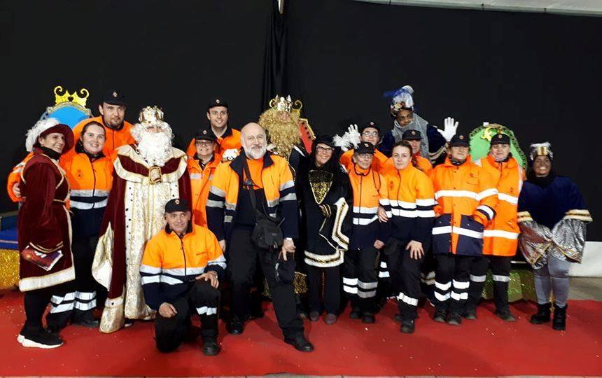 Fotos: La cabalgata de los Reyes Magos despide la Navidad