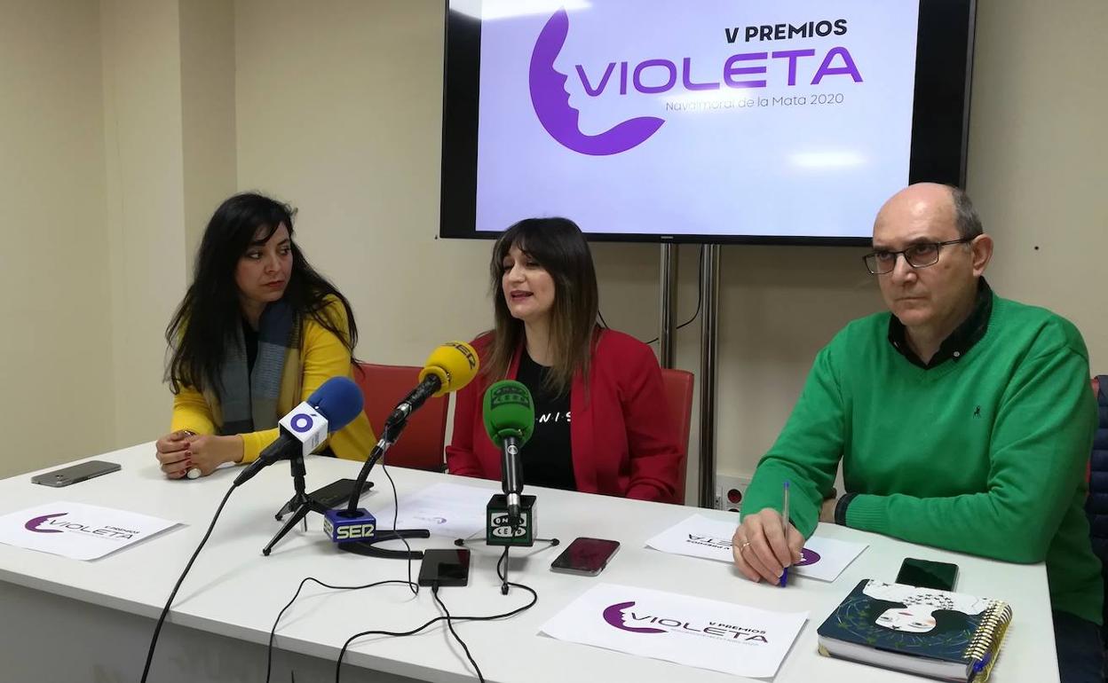 Presentación de la convocatoria de los V Premios Violeta 