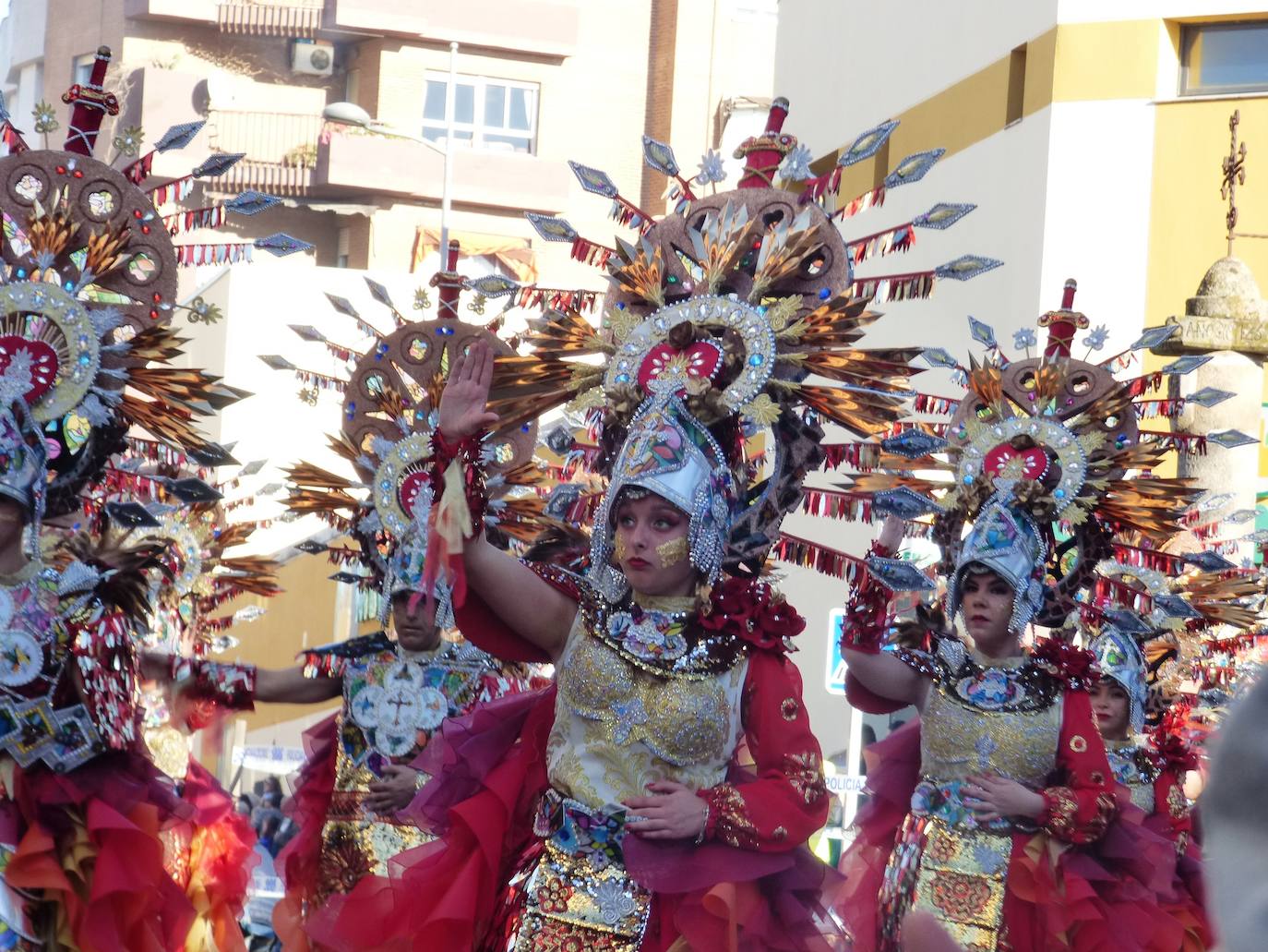 Fotos: Desfile de carrozas y comparsas