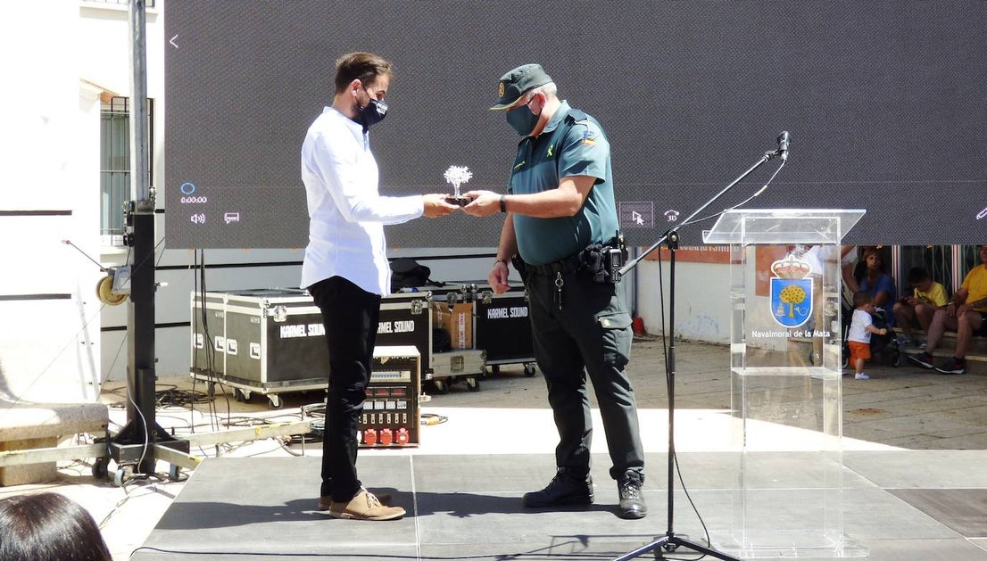 Fotos: Homenaje en la plaza de España