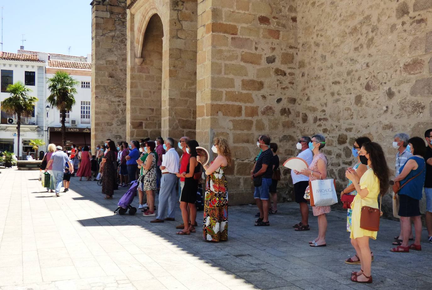 Fotos: Homenaje en la plaza de España