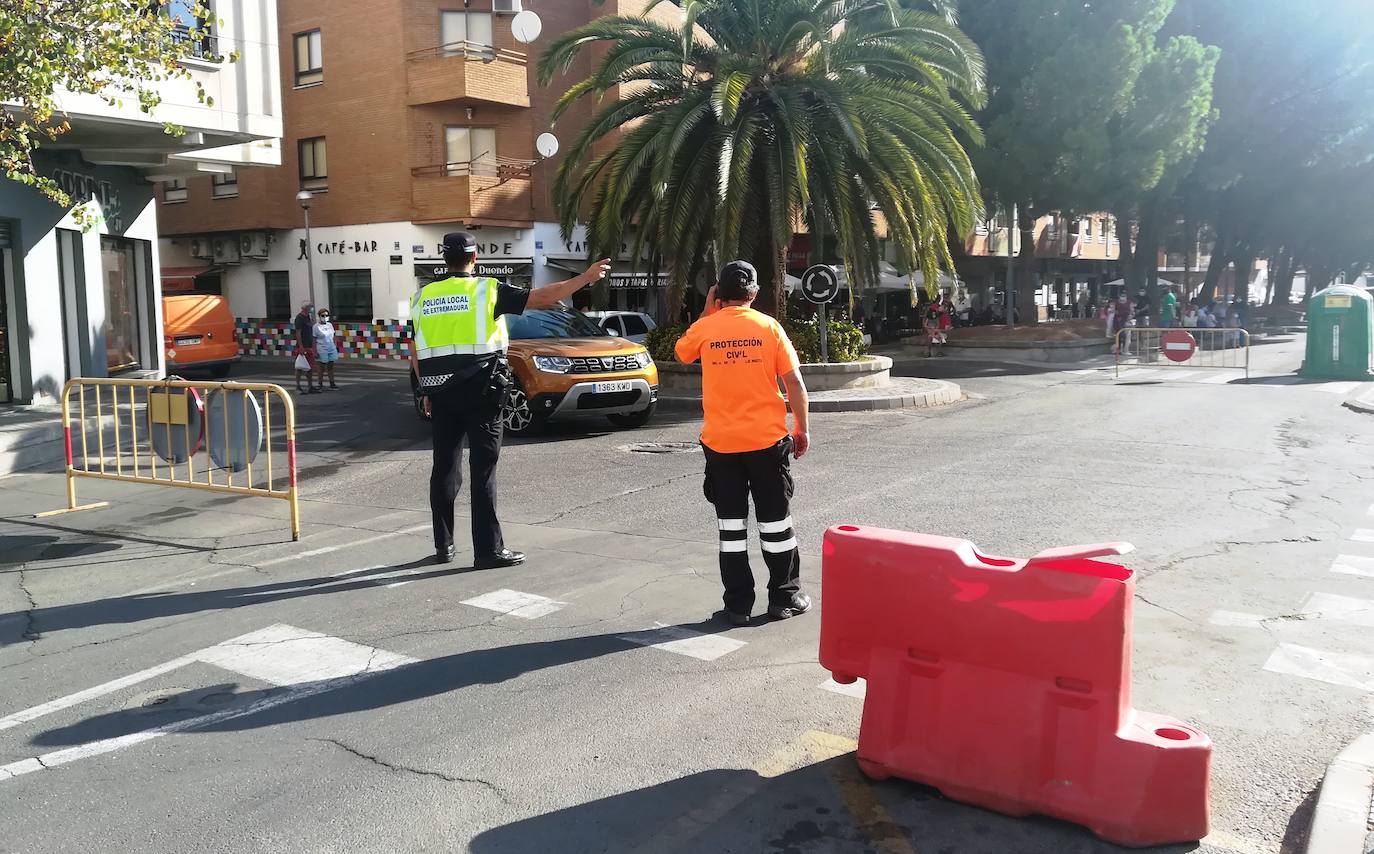 Regulación del tráfico en la avenida del Magisterio 