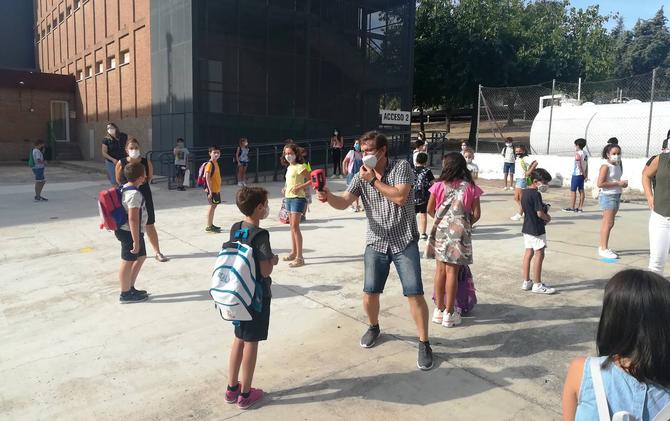 Toma de temperatura en el patio 