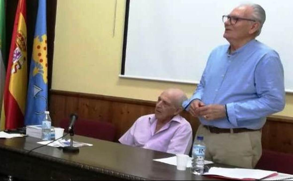Eladio Sanjuán en una intervención en la Fundación Concha 