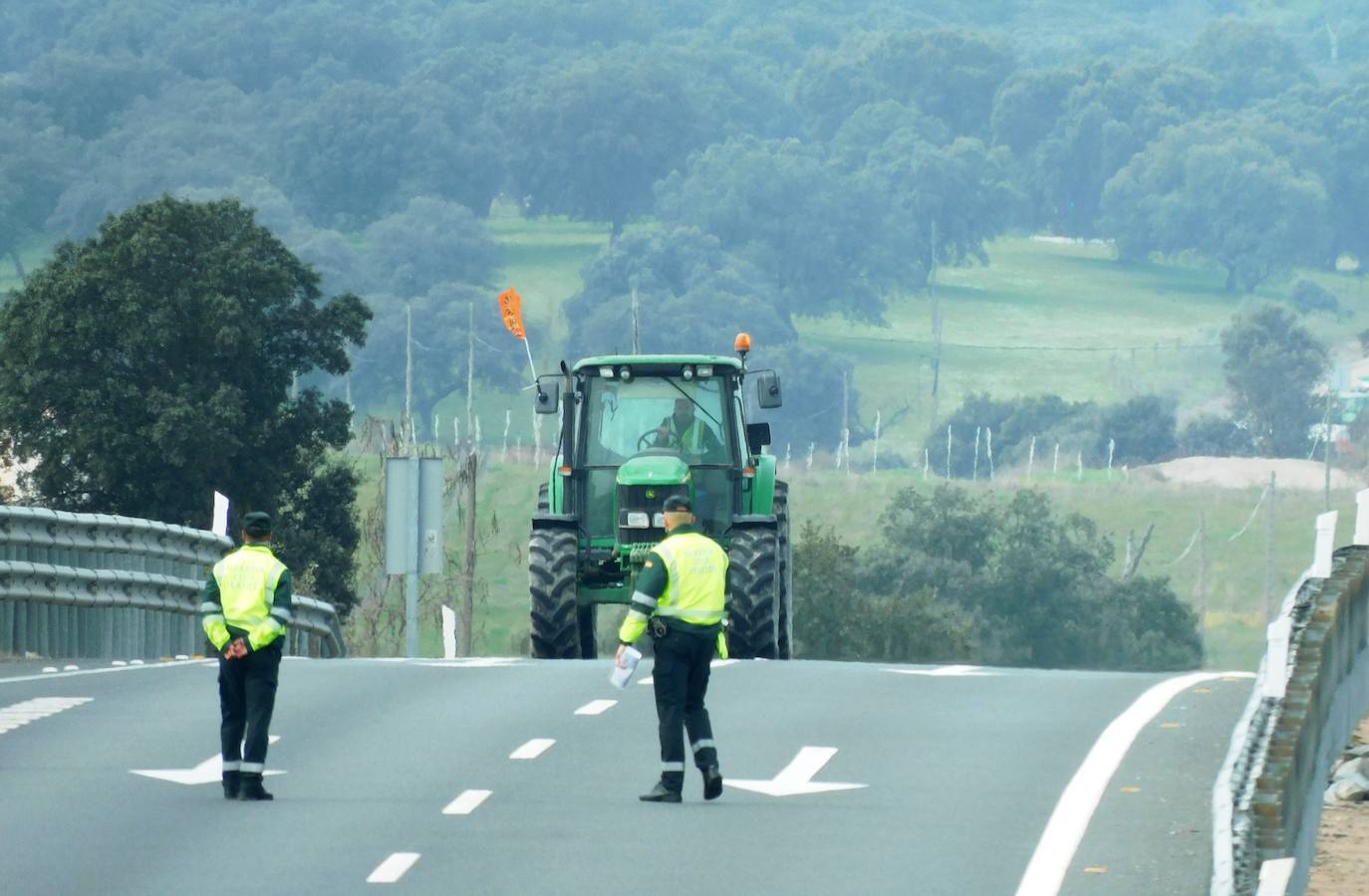 Fotos: Protesta tabaquera en la autovía de Extremadura