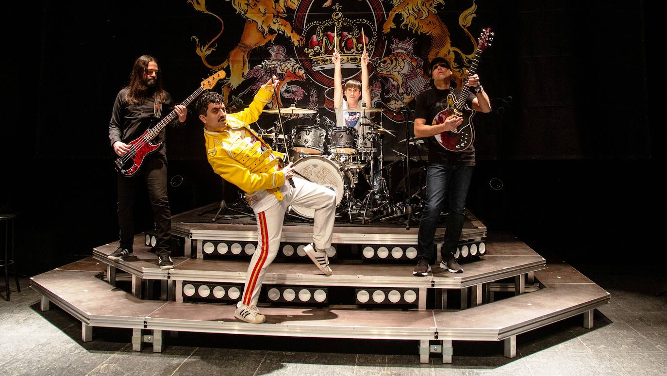 La formación al completo 