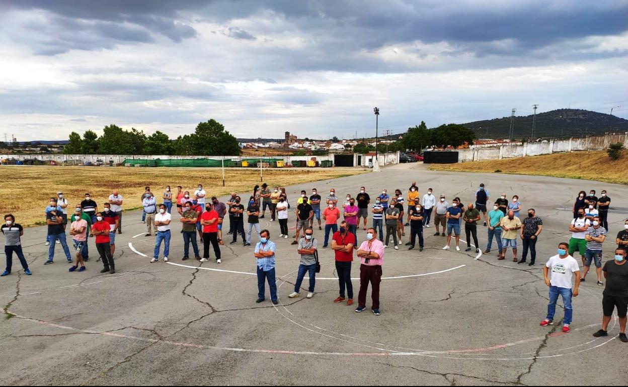 Asamblea celebrada en Almaraz 