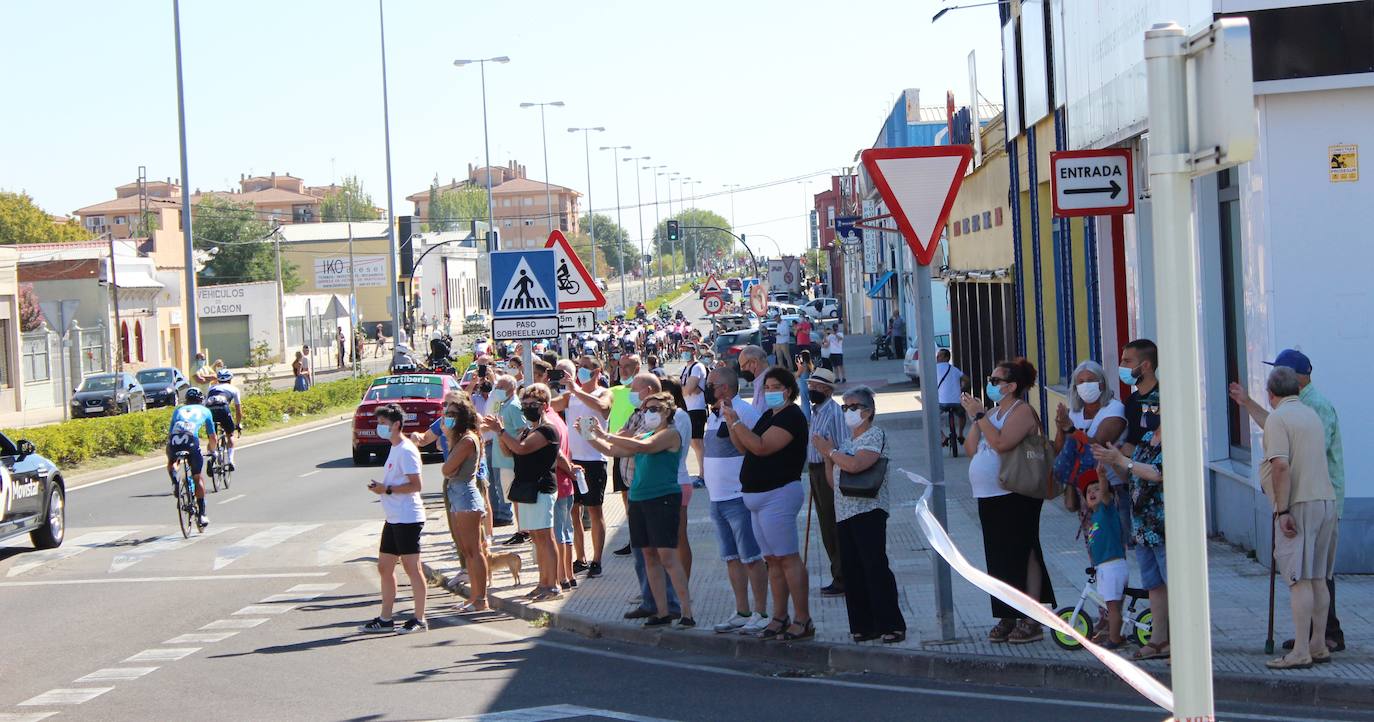 Fotos: Jornada histórica para el deporte moralo: inicio de etapa de la Vuelta Ciclista