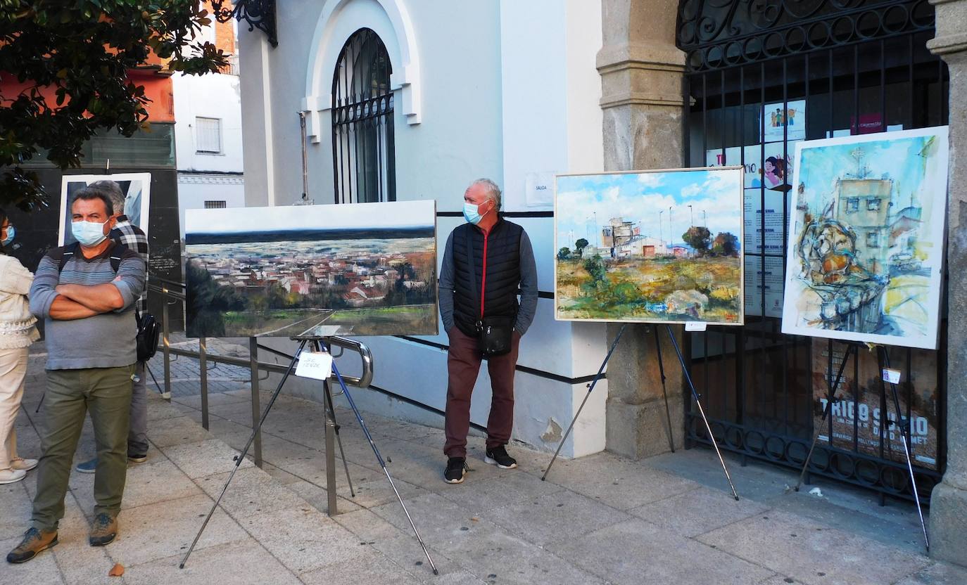 Fotos: Buena acogida del I Certamen de Pintura Rápida