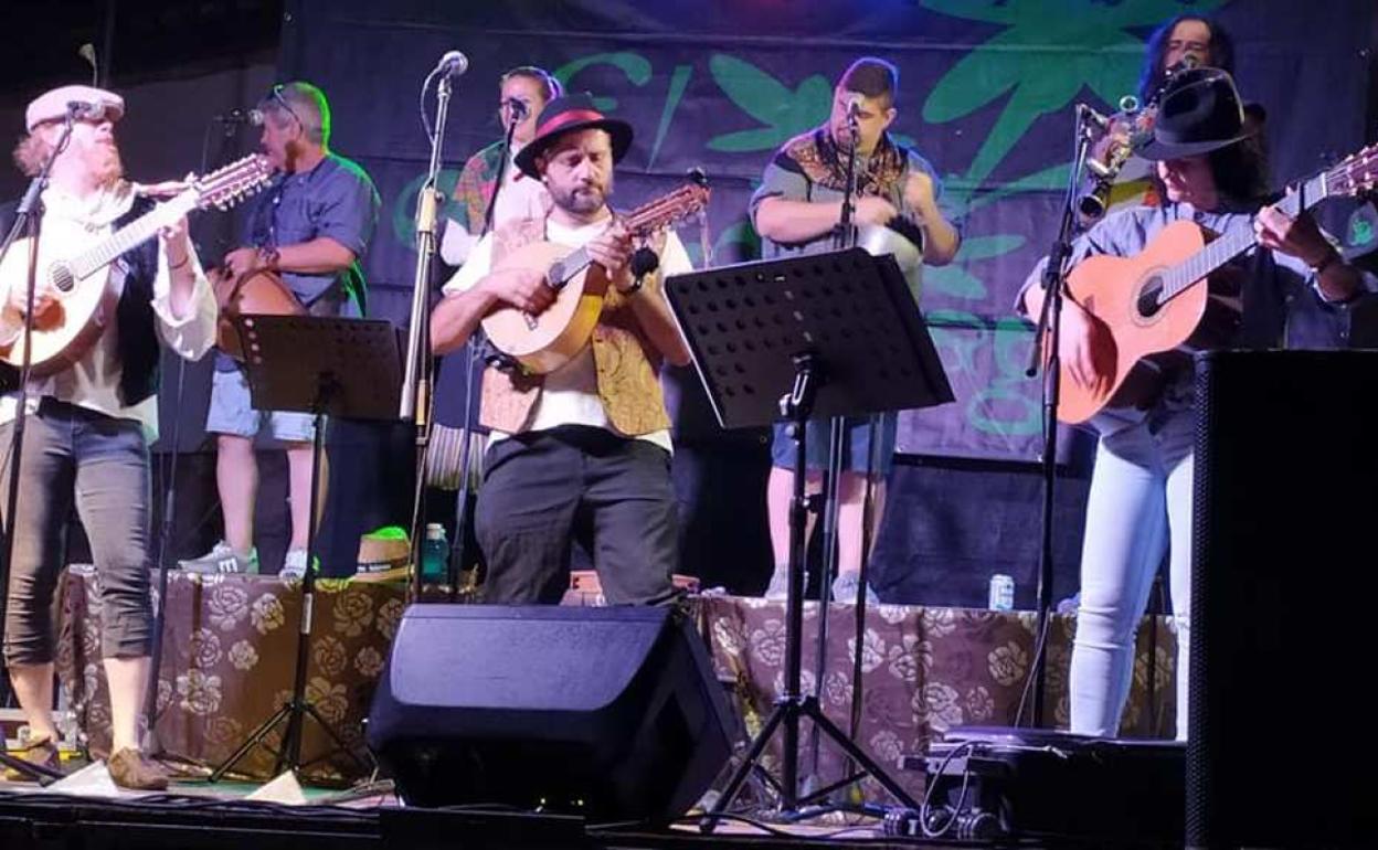 Cinco grupos se dan cita en la segunda jornada del Festival Ibórica Folk