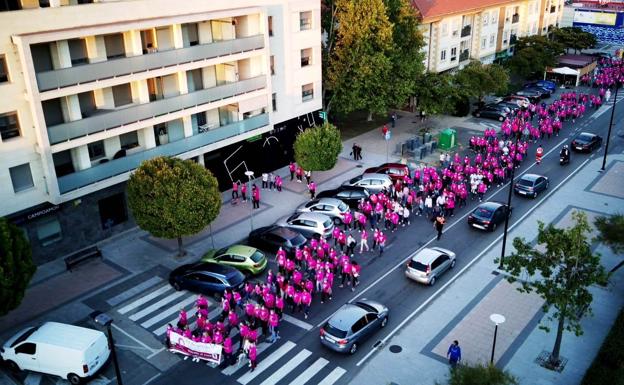 La marcha por la avenida de las Angustias 