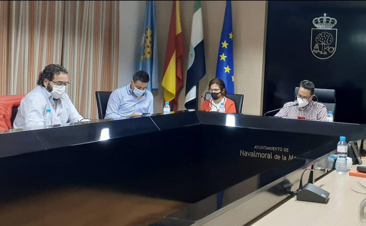 Vizcaíno presidió el pleno ordinario de octubre 