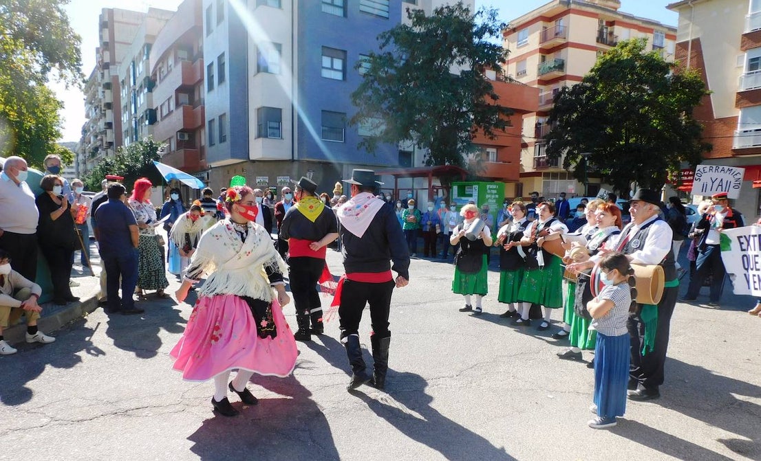Fotos: Jornada reivindicativa por el soterramiento de las vías