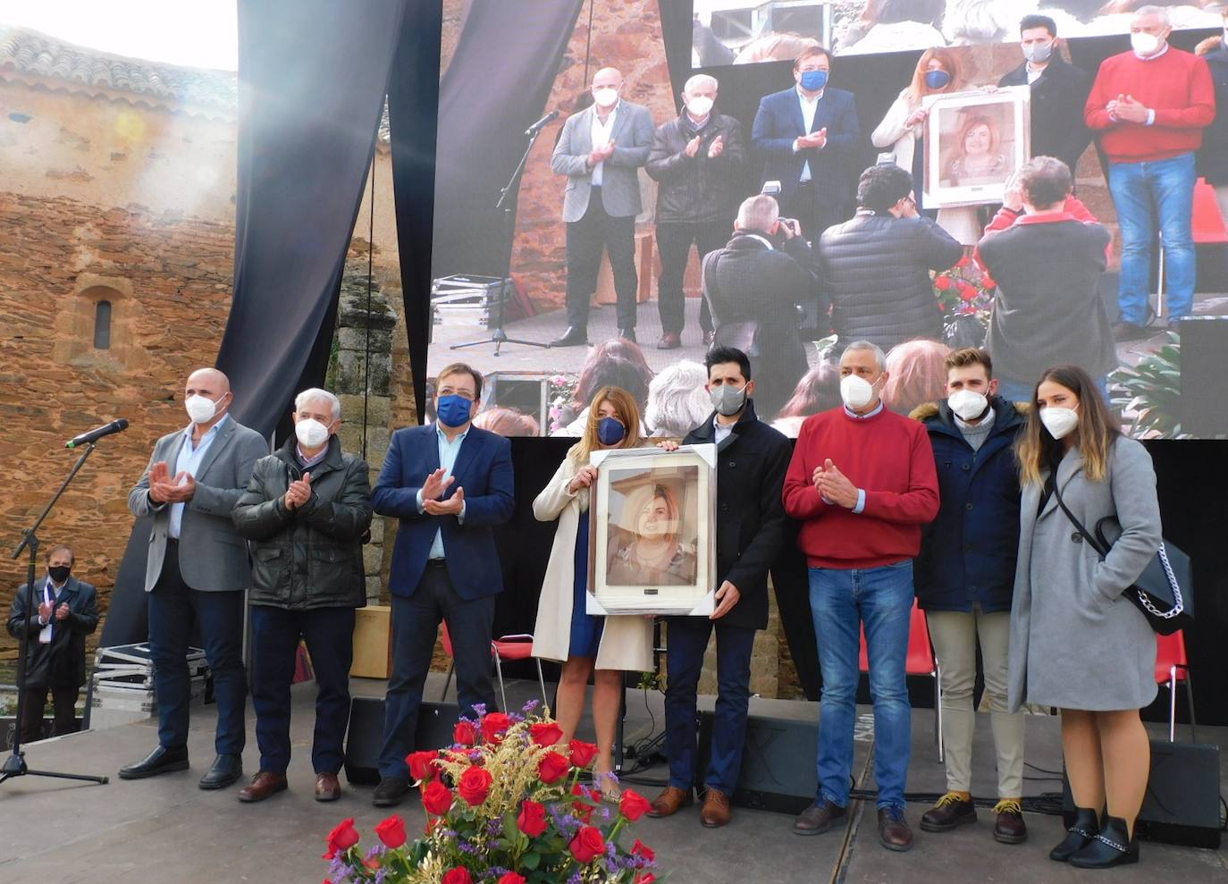 Fotos: Emotivo homenaje a Charo Cordero en Romangordo