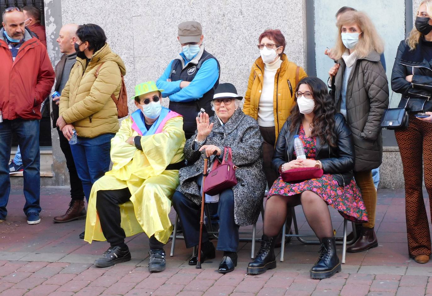 Fotos: Primer desfile de carrozas y comparsas