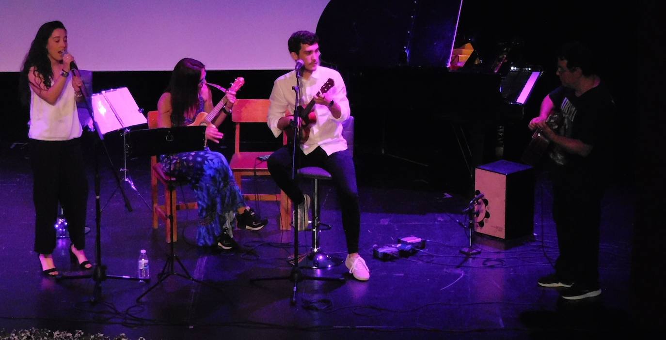 Fotos: Entregados los VII Premios Violeta