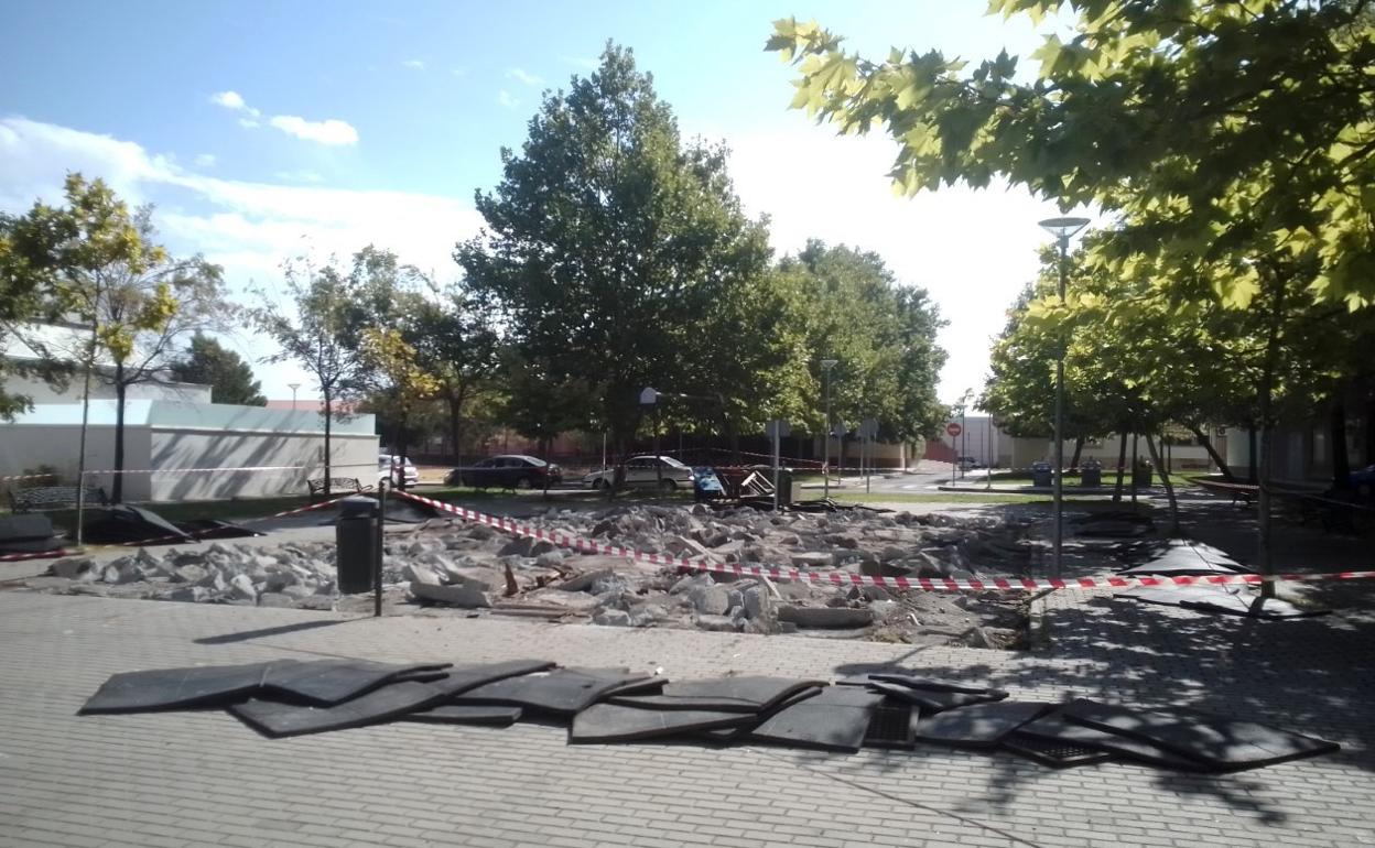 Empiezan las obras para renovar ocho parques infantiles