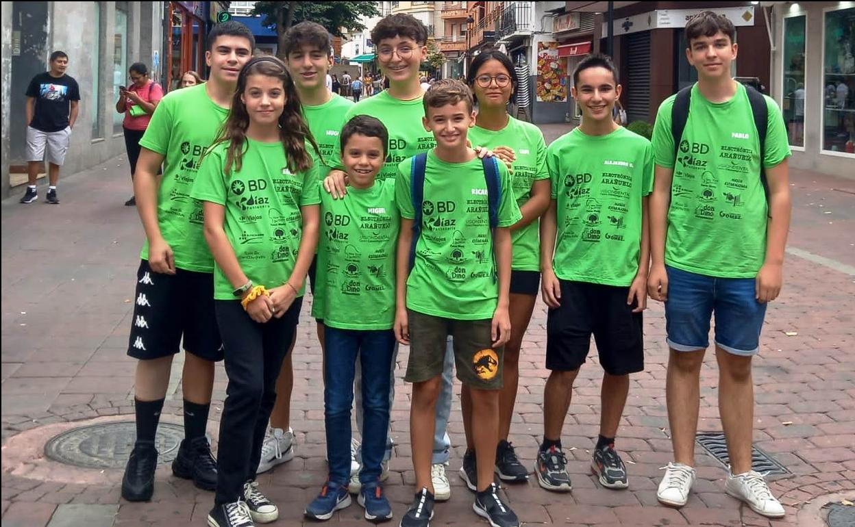 Los nueve finalistas en la zona peatonal 