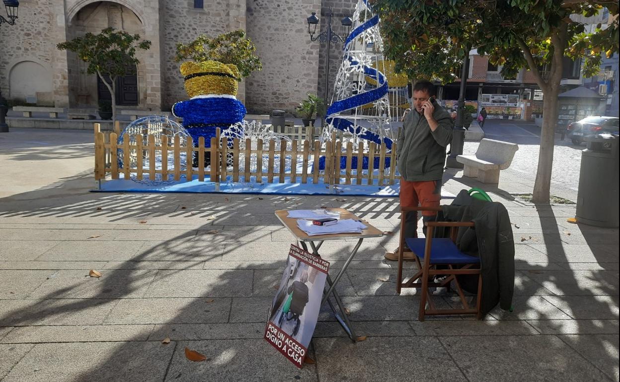 Macías poco antes de abandonar la plaza 
