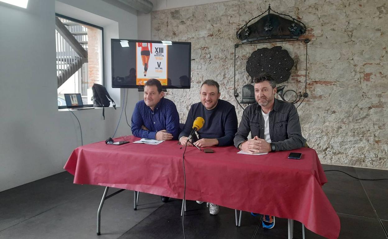 Faustino García, Josema Encinas y Eloy García en la presentación 