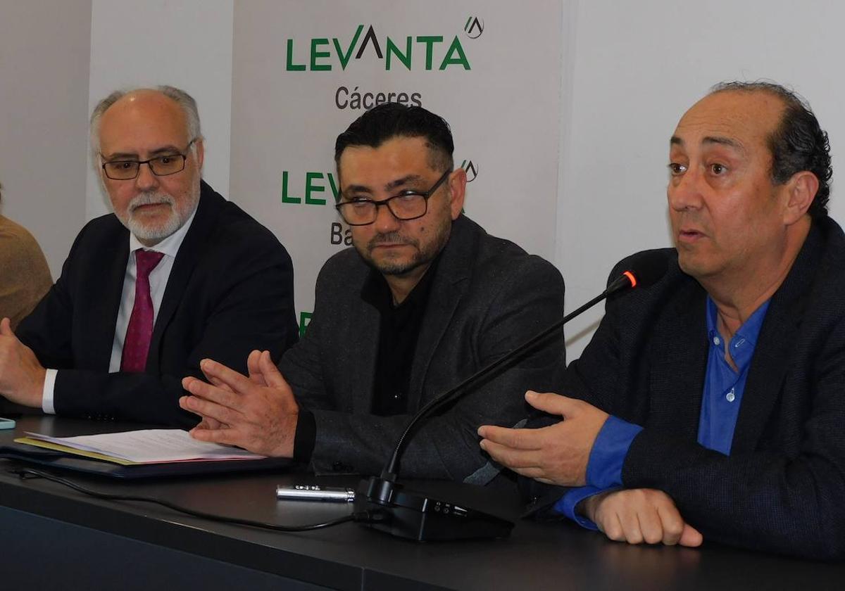 Javier Cano, médico del hospital, sexto candidato a la alcaldía en las municipales