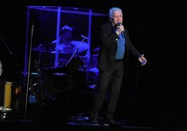 Aspecto del edificio multiusos durante el concierto