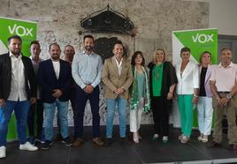 Buena parte de los integrantes de la candidatura de VOX el 28-M