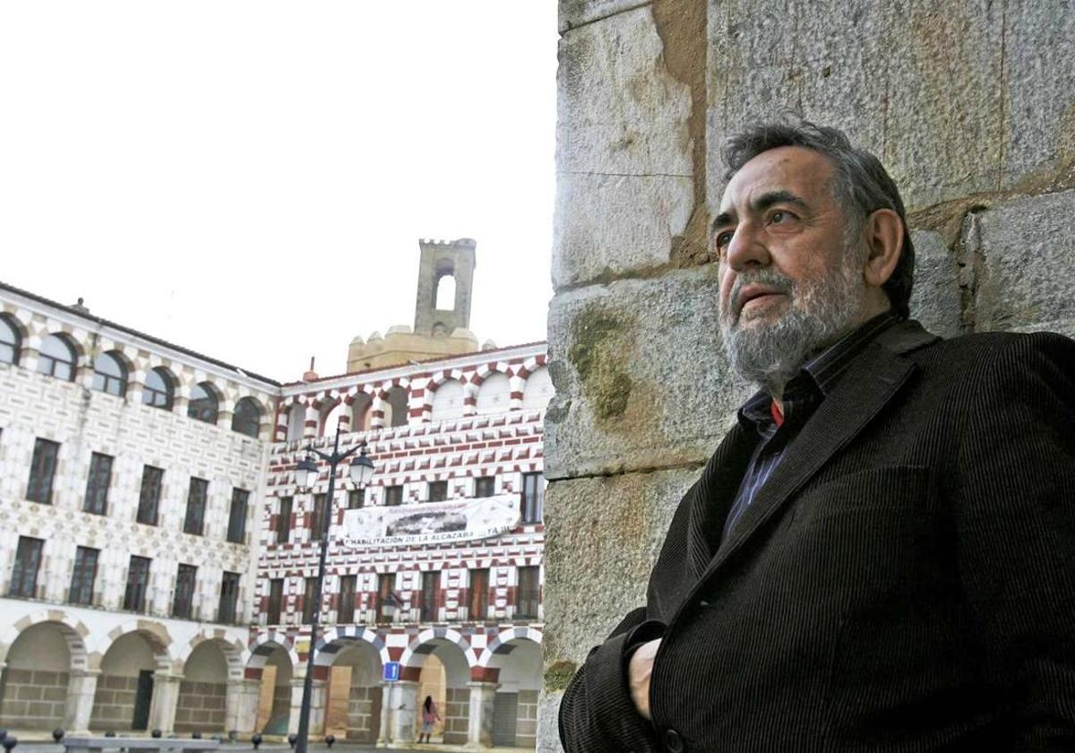 El recordado escritor extremeño Víctor Chamorro