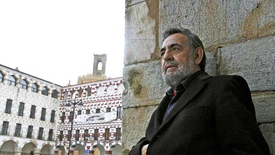 Casas de Belvís homenajea a Víctor Chamorro en el primer aniversario de su muerte